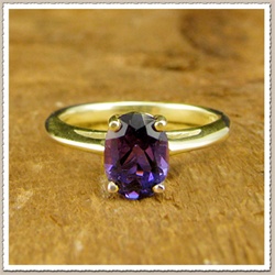 Oval Amethyst Engagement Ring in Gold