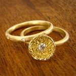 Exquisite Nest Diamond Engagement Ring Set - Gold